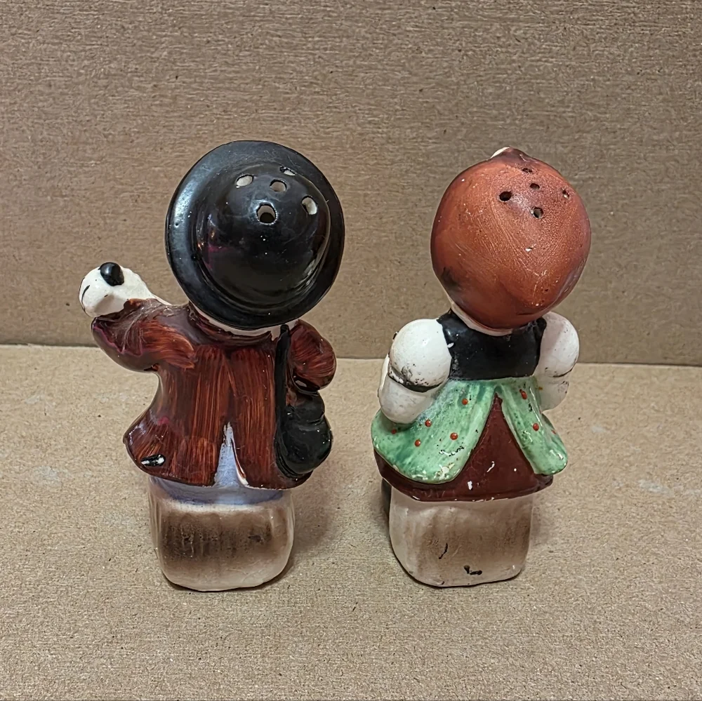 Vtg Boy Girl Singing Music Salt Pepper Shakers